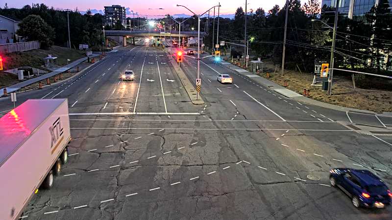 Traffic camera image at 2025-08-25 00:20:30