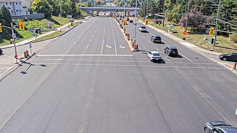 Traffic camera image at 2025-09-14 17:30:32