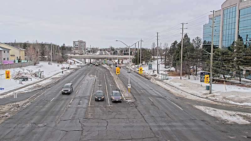 Traffic camera image at 2025-03-09 13:30:24