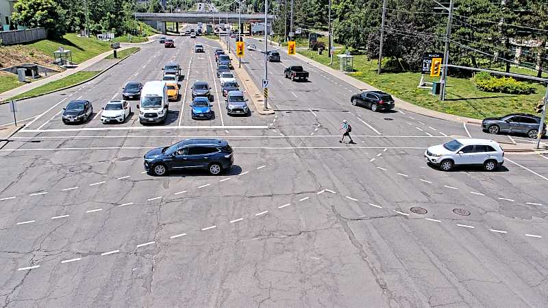 Traffic camera image at 2025-06-30 16:37:30