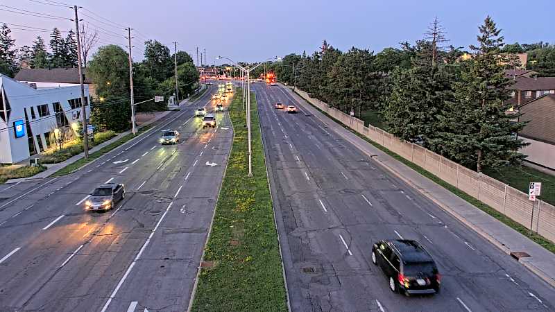 Traffic camera image at 2025-07-04 01:10:30