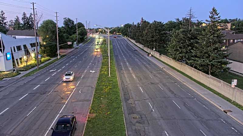 Traffic camera image at 2025-07-04 01:15:37
