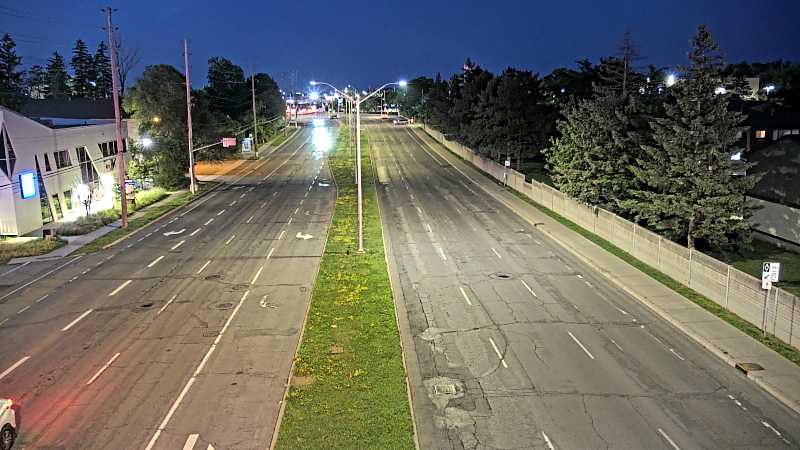 Traffic camera image at 2025-07-04 01:45:43