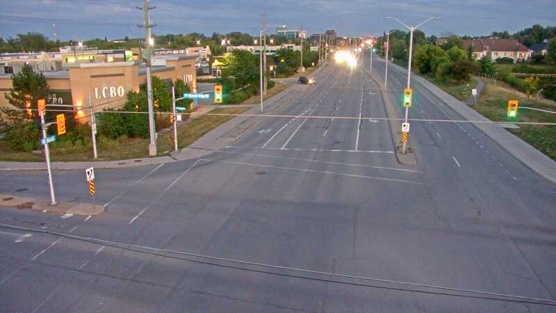 Traffic camera image at 2025-08-25 00:10:36