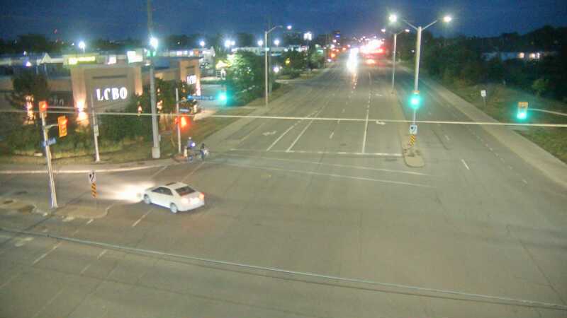 Traffic camera image at 2025-08-25 00:35:31