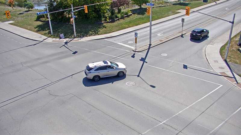 Traffic camera image at 2025-09-14 17:55:33