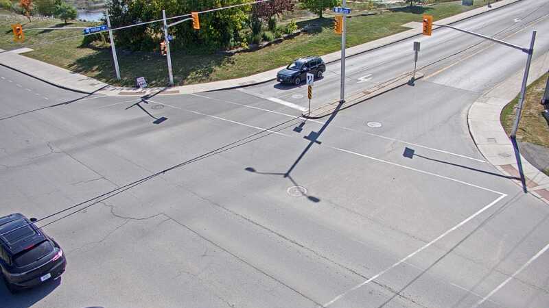 Traffic camera image at 2025-09-14 18:15:37