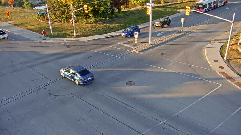 Traffic camera image at 2025-09-18 11:30:34