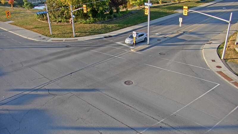 Traffic camera image at 2025-09-18 11:45:33
