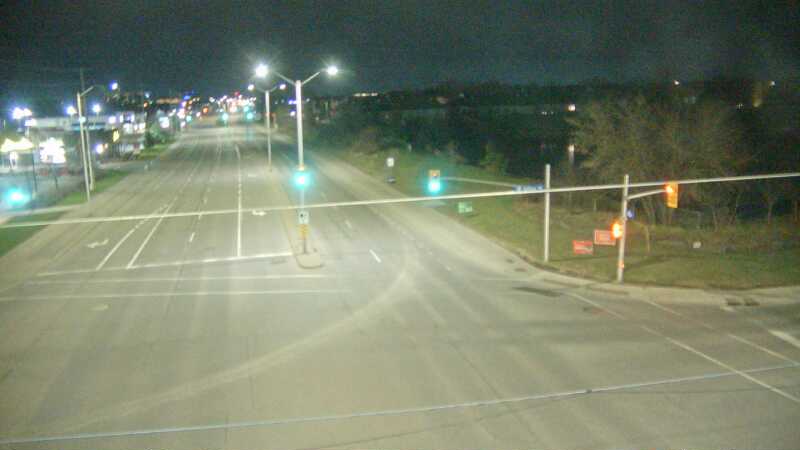 Traffic camera image at 2025-04-25 08:15:19