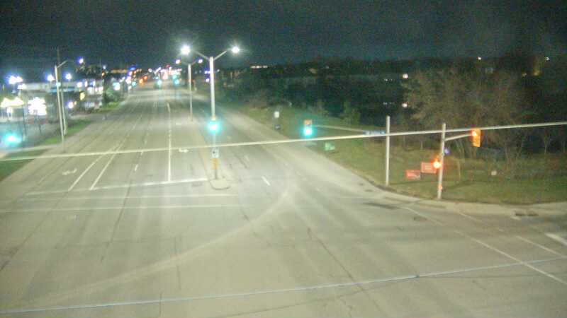 Traffic camera image at 2025-04-25 08:25:31