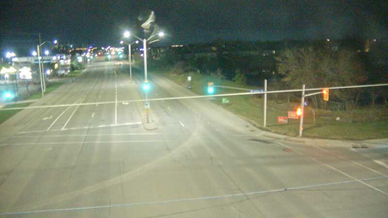 Traffic camera image at 2025-04-25 08:45:31