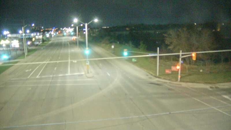 Traffic camera image at 2025-04-25 08:50:30
