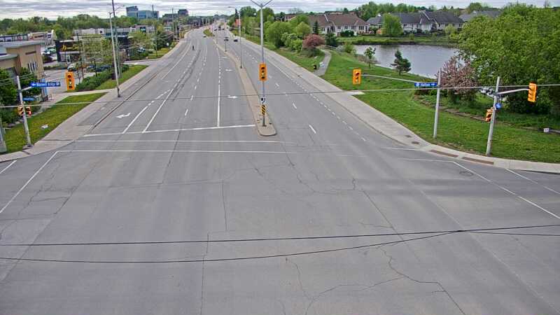 Traffic camera image at 2025-05-20 13:55:38