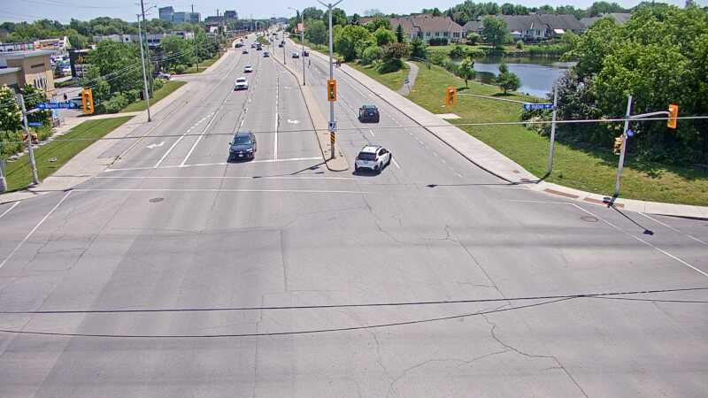 Traffic camera image at 2025-06-30 17:10:43
