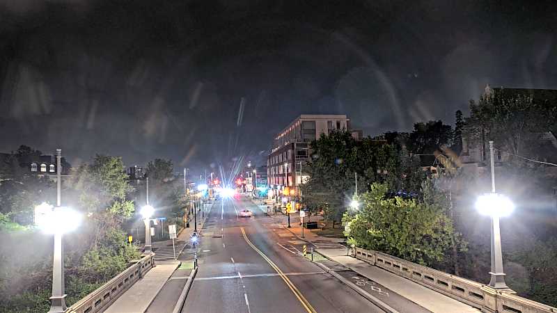 Traffic camera image at 2025-07-07 03:01:44