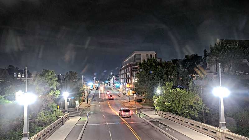 Traffic camera image at 2025-07-07 03:21:17