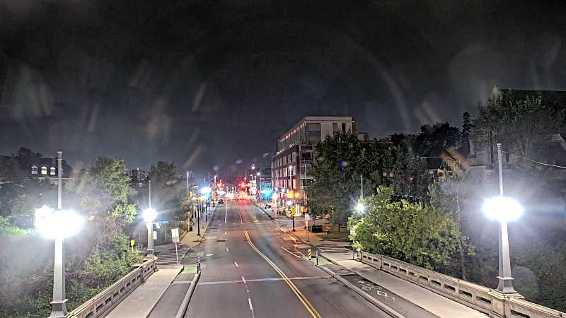 Traffic camera image at 2025-07-07 03:50:44