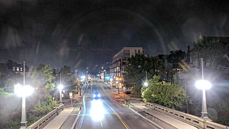 Traffic camera image at 2025-07-07 04:01:18