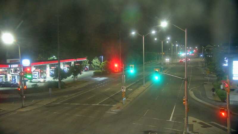Traffic camera image at 2025-08-04 01:35:38
