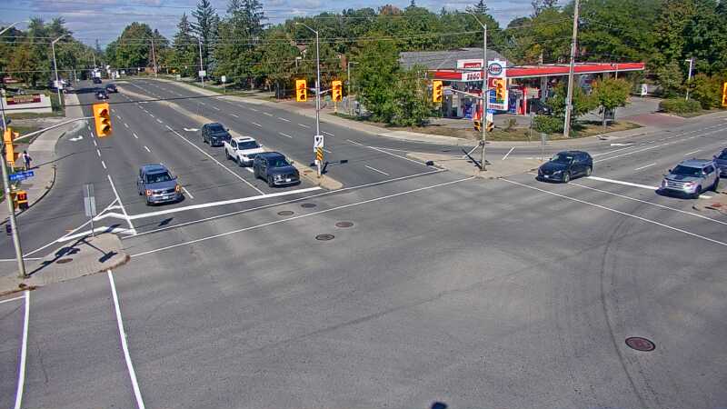 Traffic camera image at 2025-09-14 17:20:33