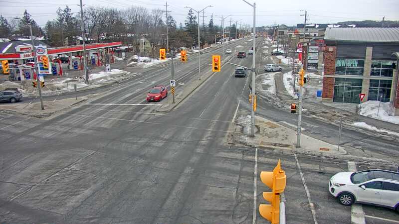 Traffic camera image at 2025-03-09 13:55:44