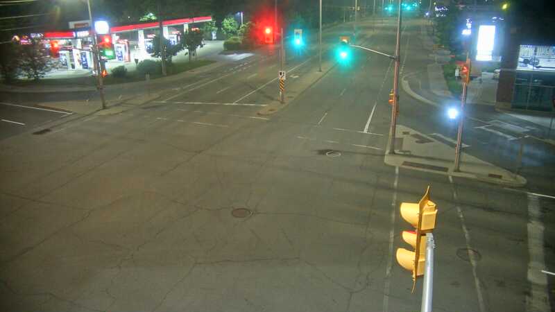 Traffic camera image at 2025-06-06 08:06:17