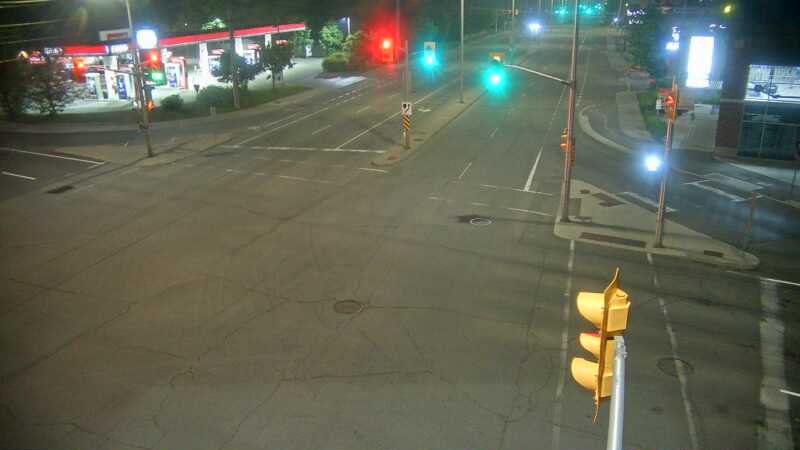Traffic camera image at 2025-06-06 08:25:51