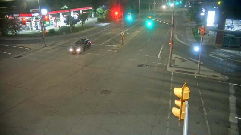 Traffic camera image at 2025-06-06 08:30:55