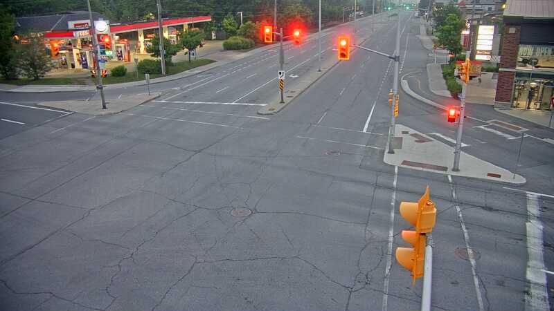 Traffic camera image at 2025-06-06 09:10:51
