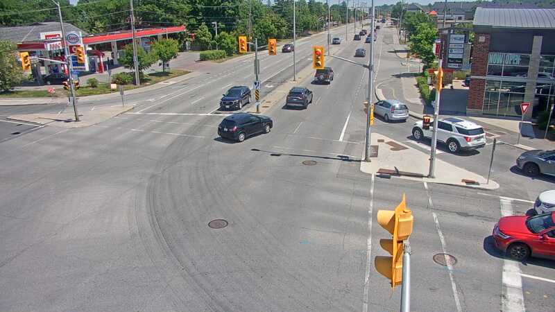Traffic camera image at 2025-06-30 16:20:32