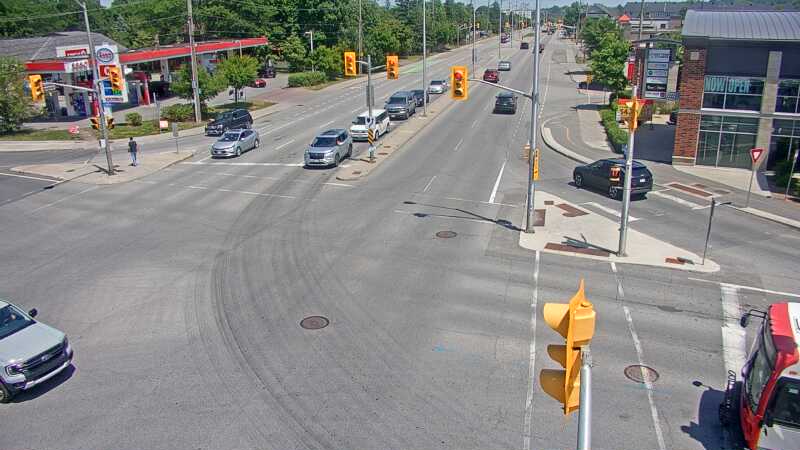 Traffic camera image at 2025-06-30 17:15:47