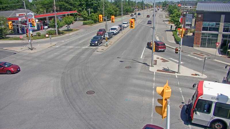 Traffic camera image at 2025-06-30 17:20:49