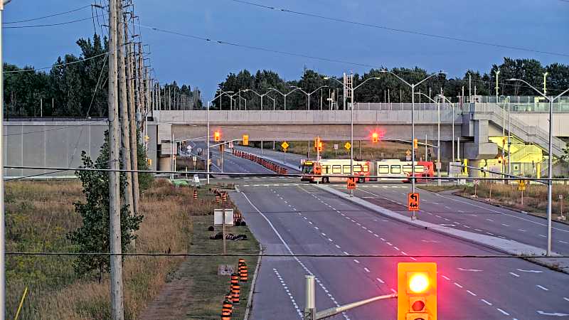Traffic camera image at 2025-08-25 00:10:36
