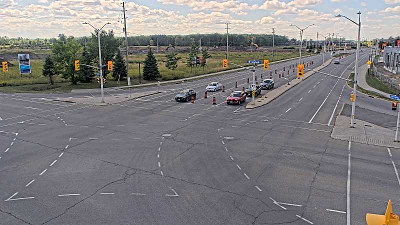 Traffic camera image at 2025-09-14 17:10:39
