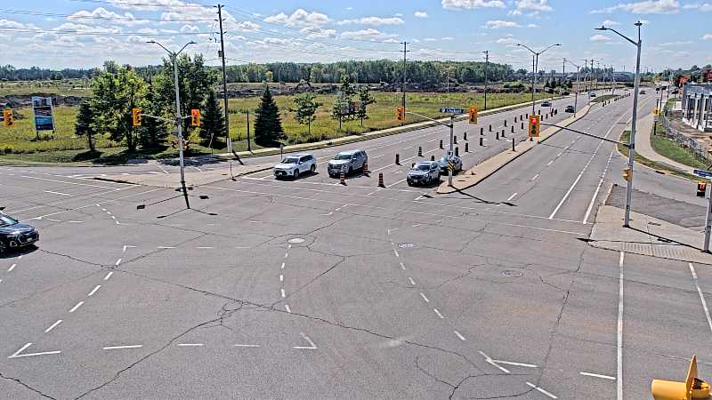 Traffic camera image at 2025-09-14 17:55:33