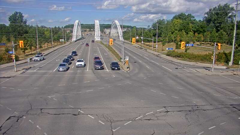 Traffic camera image at 2025-08-24 14:40:34