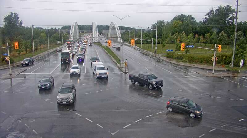 Traffic camera image at 2025-09-04 18:35:36