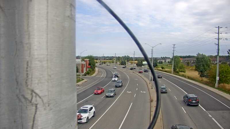 Traffic camera image at 2025-09-13 18:25:36