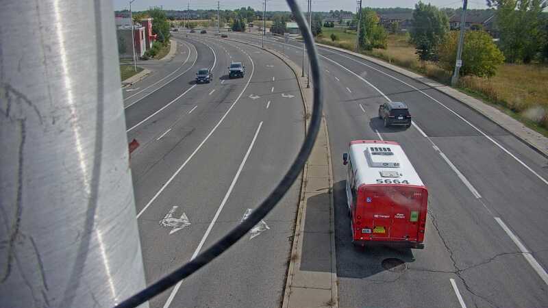 Traffic camera image at 2025-09-17 16:05:40
