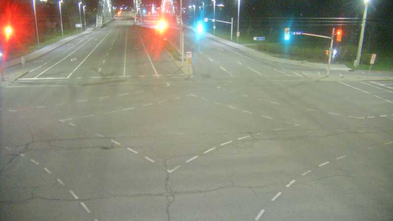 Traffic camera image at 2025-05-09 06:10:23