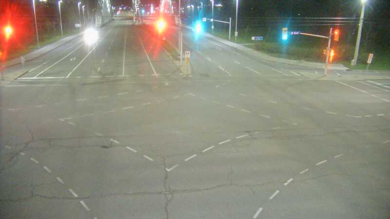 Traffic camera image at 2025-05-09 06:15:25