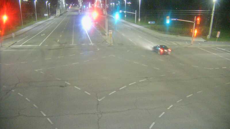 Traffic camera image at 2025-05-09 07:30:26