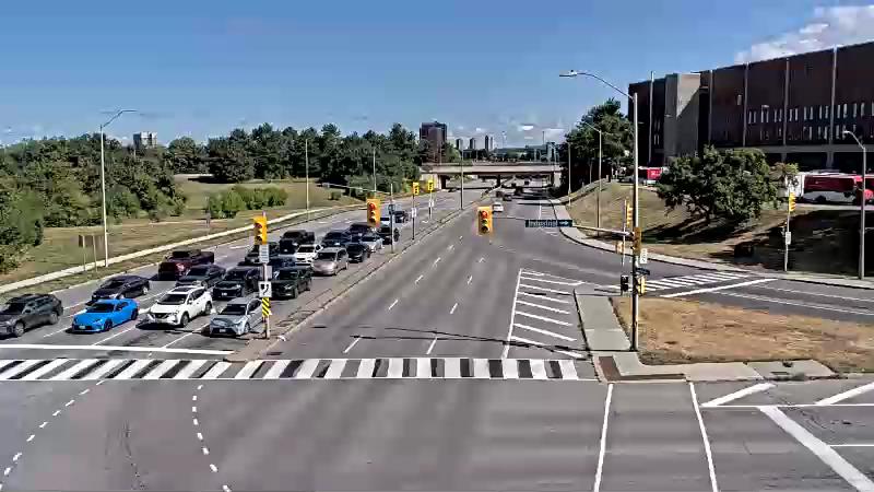 Traffic camera image at 2025-08-24 14:35:38