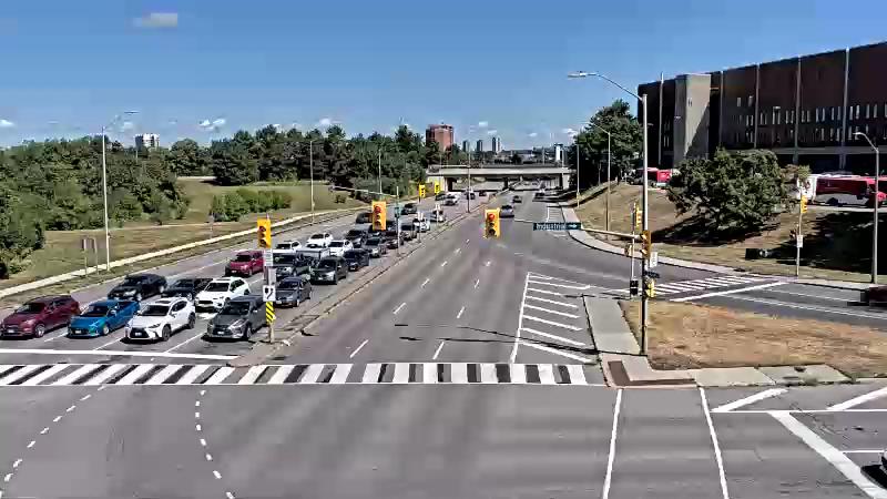 Traffic camera image at 2025-08-24 15:25:39