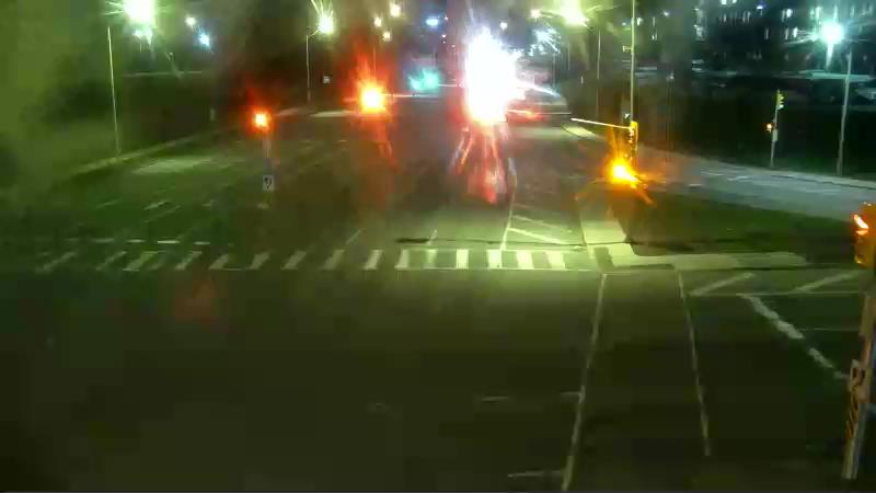 Traffic camera image at 2025-04-25 07:15:18
