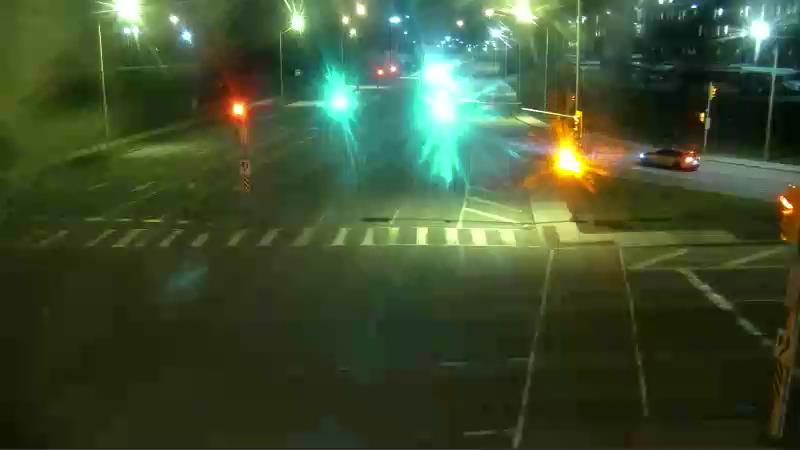 Traffic camera image at 2025-04-25 07:25:17