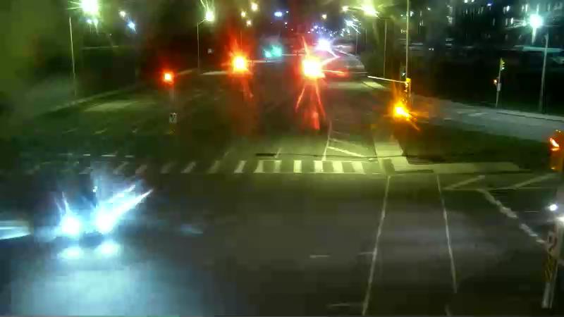 Traffic camera image at 2025-04-25 07:55:25