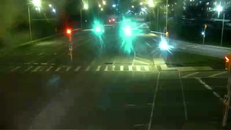 Traffic camera image at 2025-04-25 08:20:29