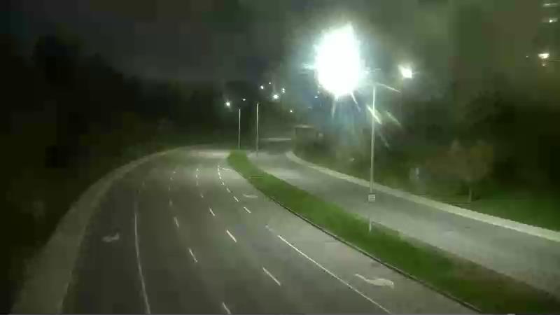 Traffic camera image at 2025-05-09 07:25:42